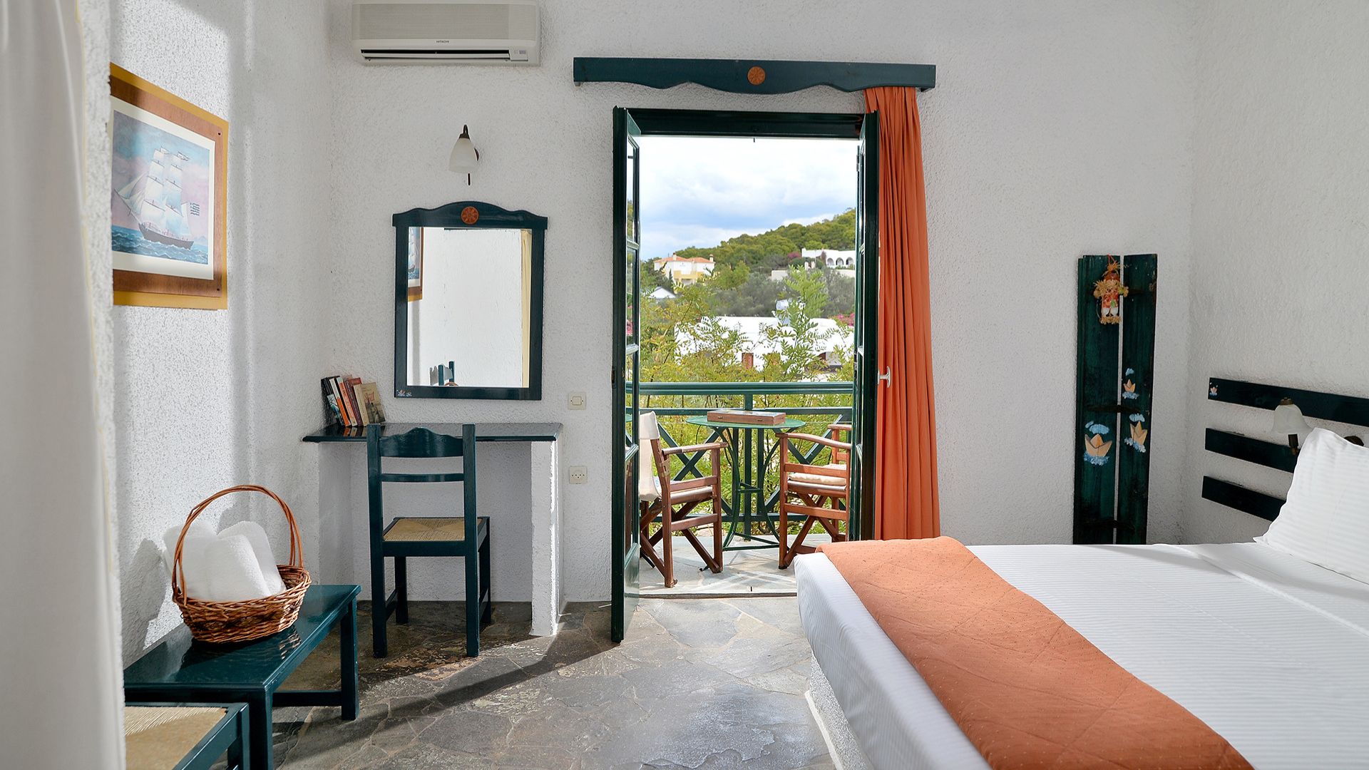 Room with balcony at Vagia Hotel