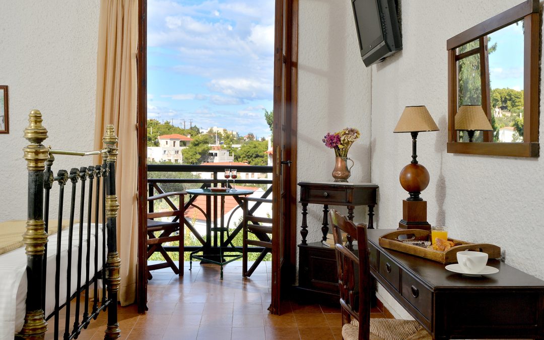 Room with balcony at Vagia Hotel