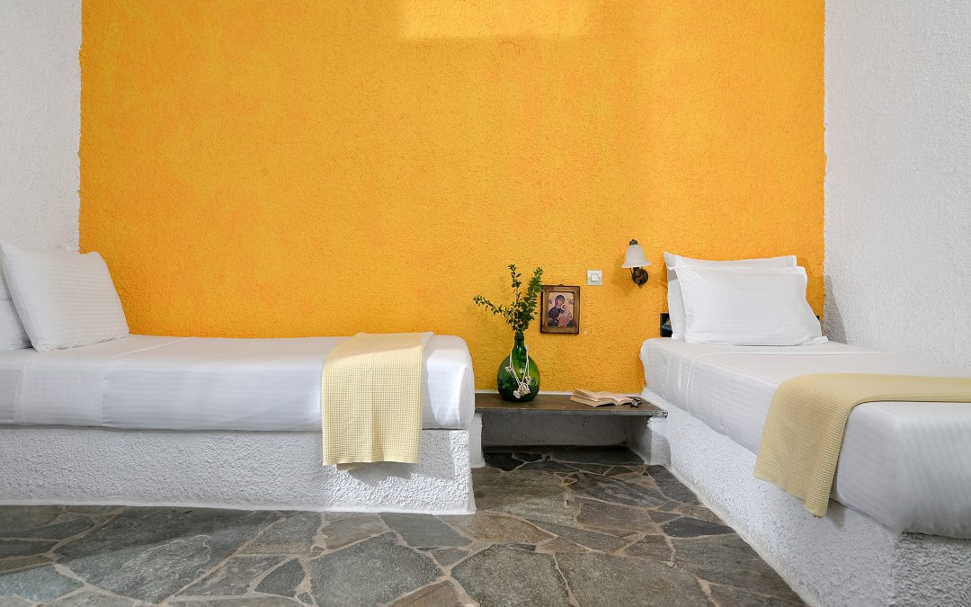Room with balcony at Vagia Hotel